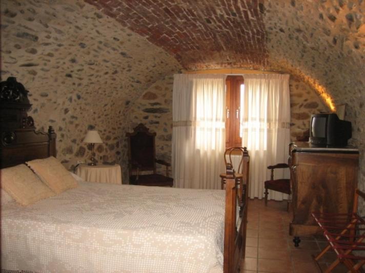 Can Garriga II I III Apartman Garriguella Kültér fotó